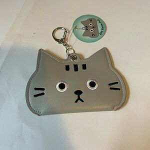 Source Unknown Gray Cat Keychain Pouch
